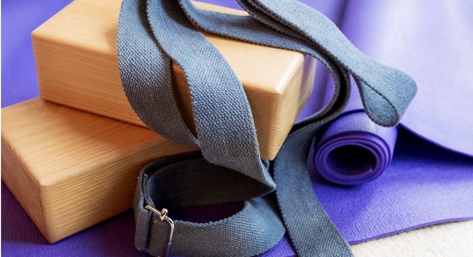 best yoga blocks and straps