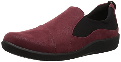 clarks memory foam shoes 