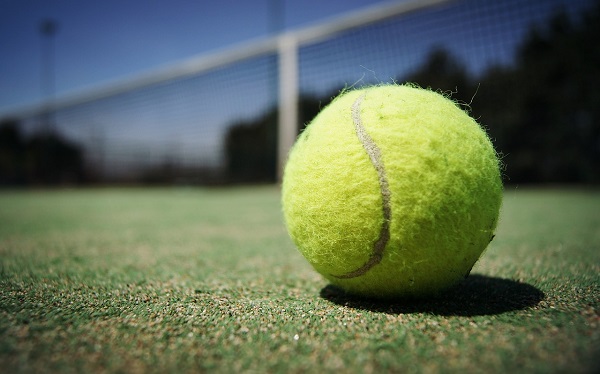 best tennis racket for women